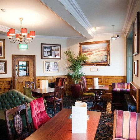 The Unicorn Hotel Wetherspoon Ripon Eksteriør billede