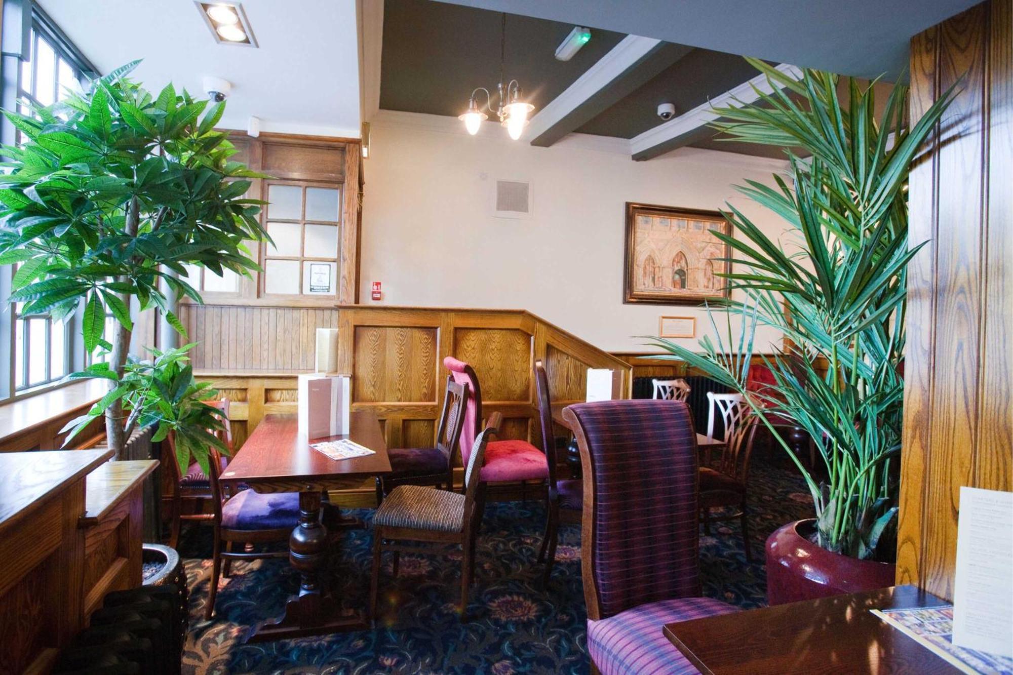 The Unicorn Hotel Wetherspoon Ripon Eksteriør billede