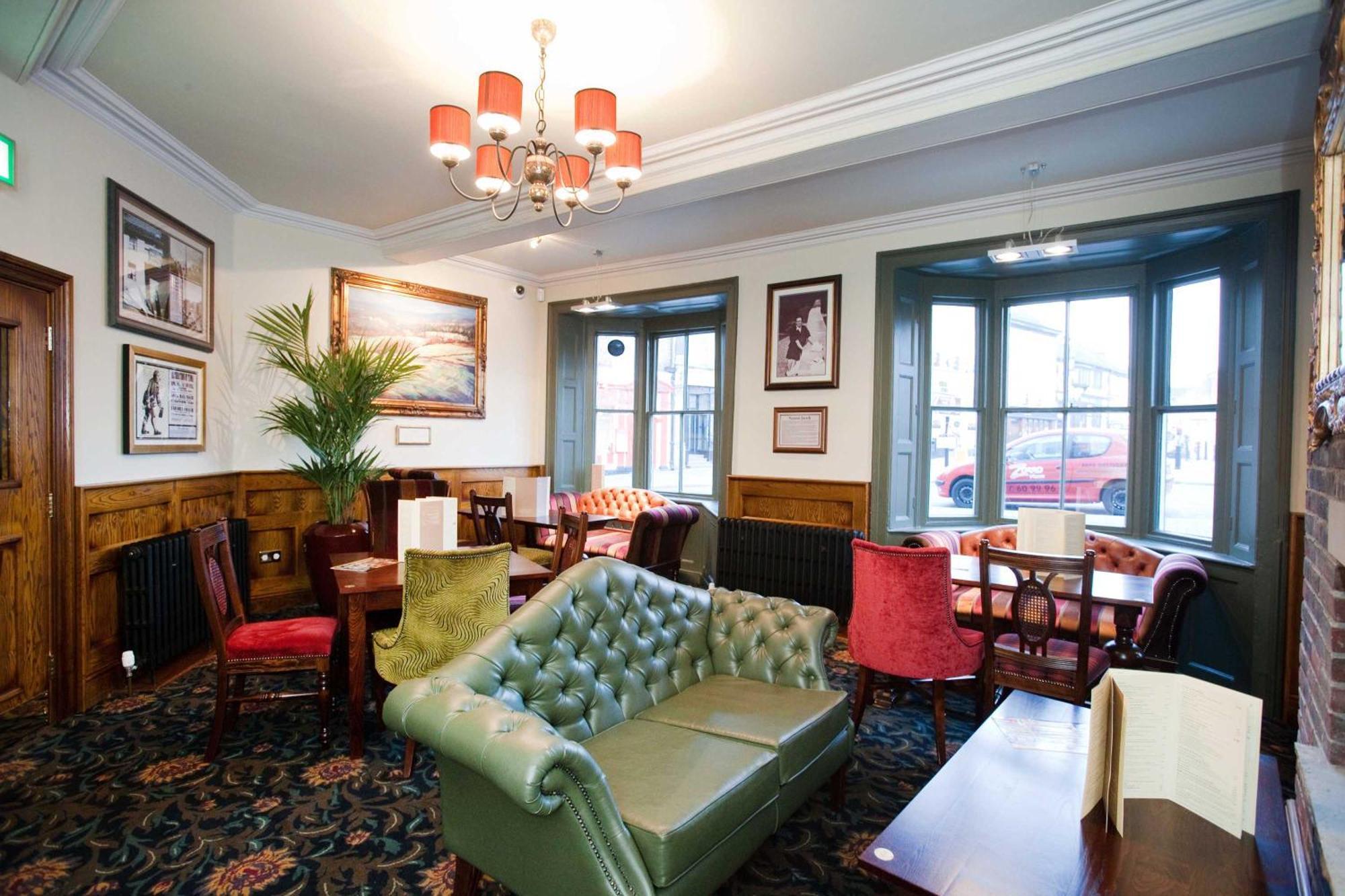 The Unicorn Hotel Wetherspoon Ripon Eksteriør billede
