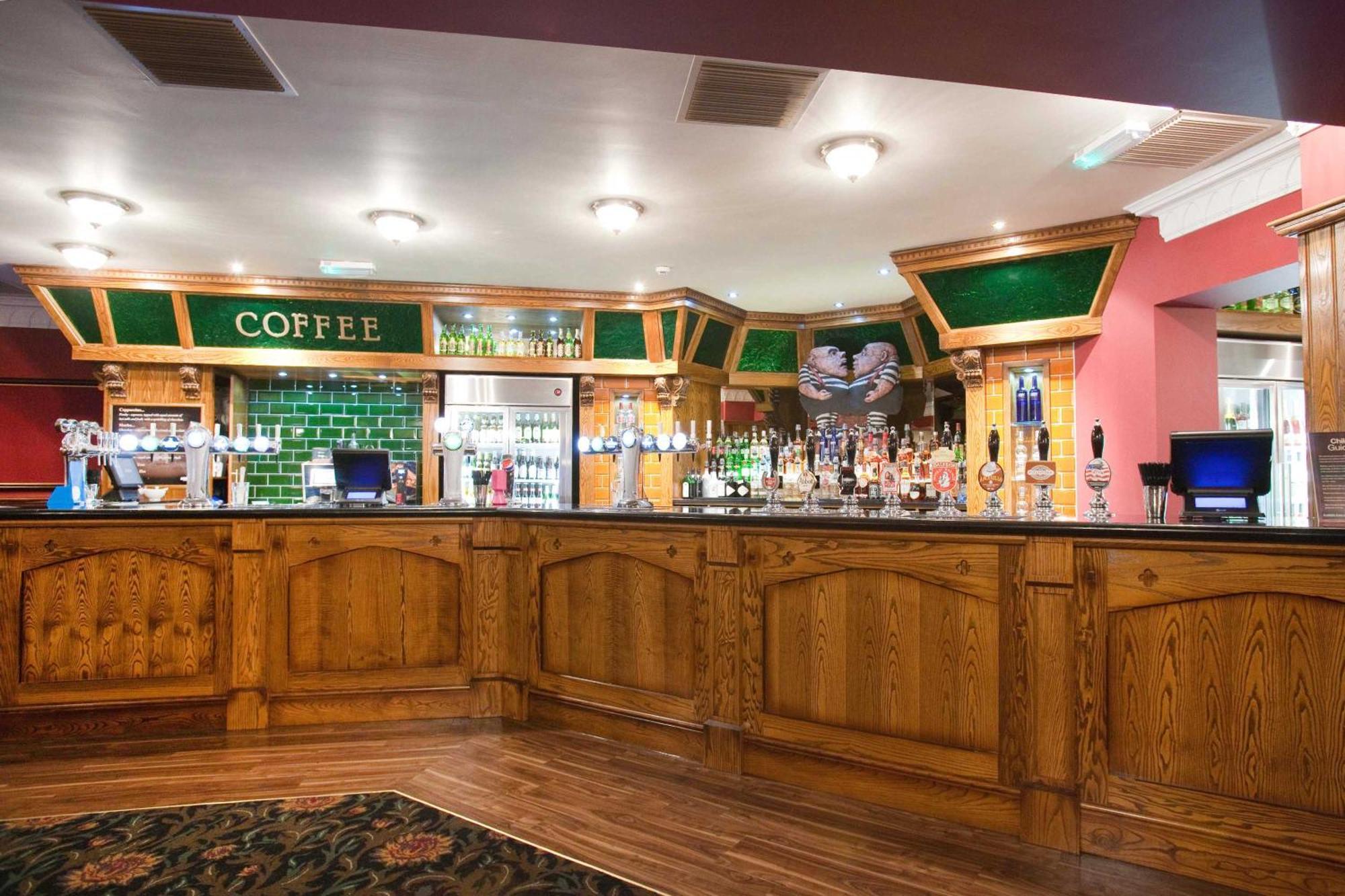 The Unicorn Hotel Wetherspoon Ripon Eksteriør billede