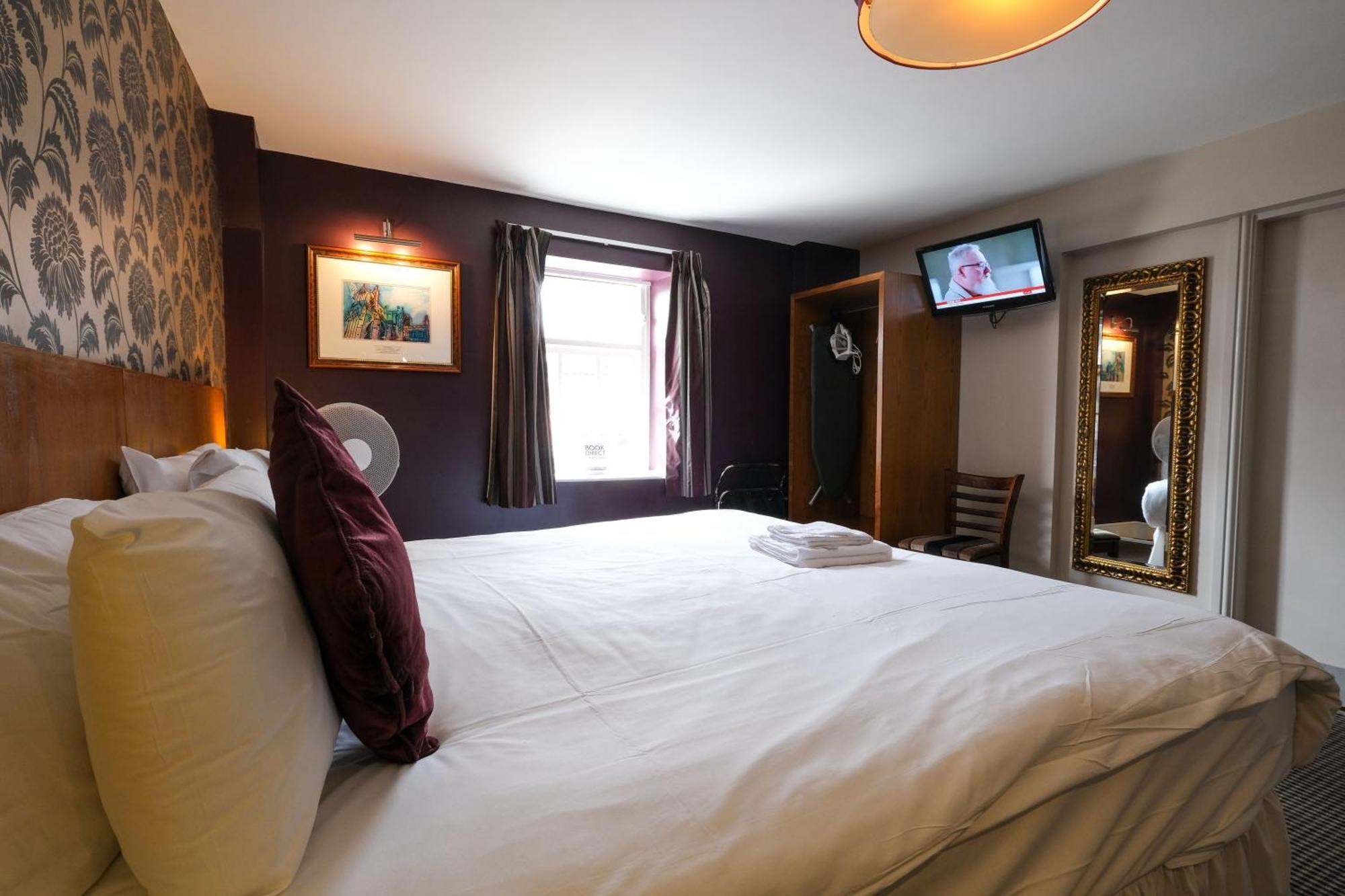 The Unicorn Hotel Wetherspoon Ripon Eksteriør billede