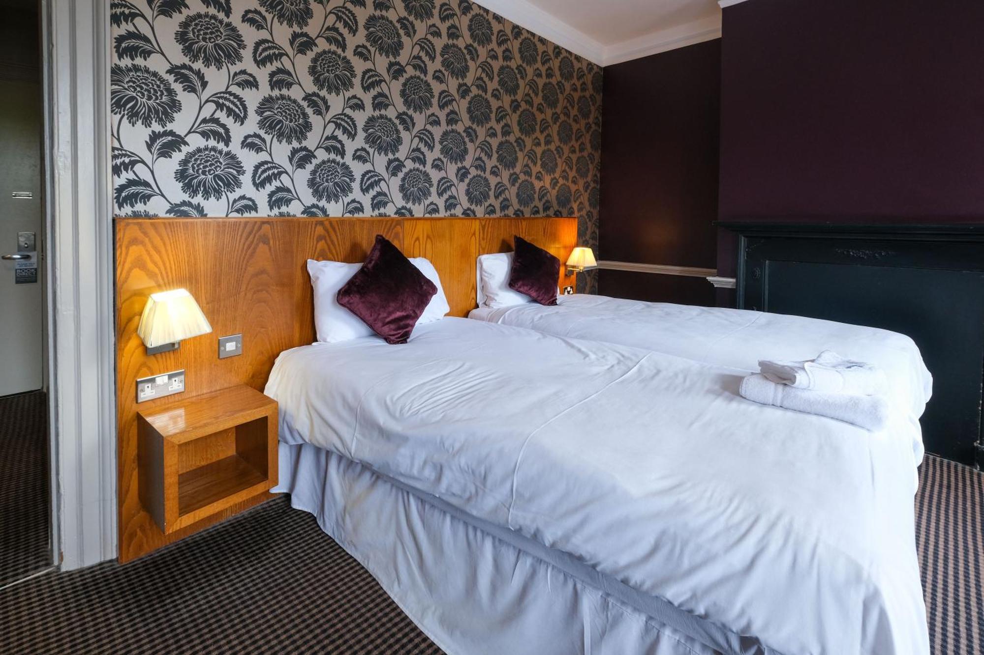 The Unicorn Hotel Wetherspoon Ripon Eksteriør billede